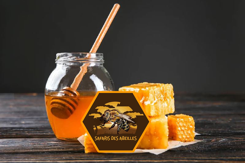 Miel en pot et miel de brèche avec de la cire
